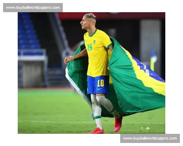 2026世界杯冷门球队的“黑科技”，战术革新引发热议！