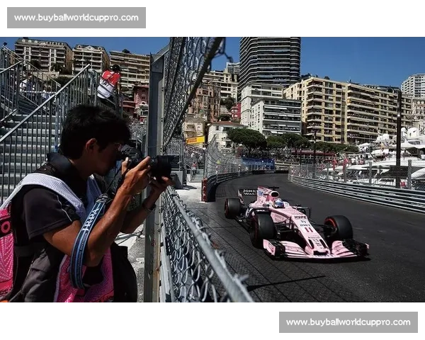 为轮胎“续命”F1车队那些不可思议的维修区技巧！