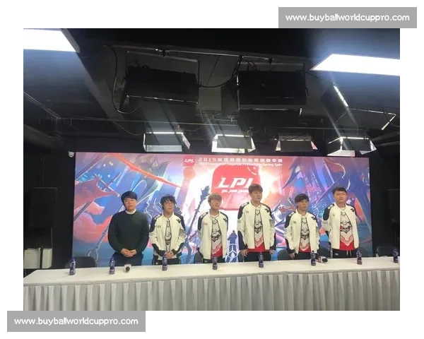 幕后故事：穿越火线电竞世界杯的训练日常，艰辛与汗水